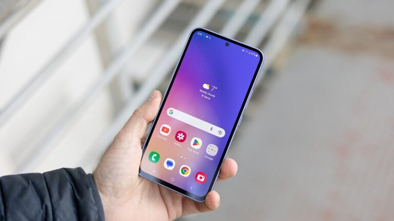 A tempting Galaxy A54 deal lets you save $75 on Samsung’s mid-ranger at Best Buy