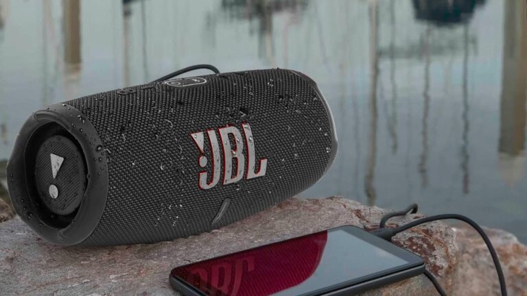 Snatch the JBL Charge 5 at 28% off through Walmart’s deal and enjoy pumping tunes at a bargain