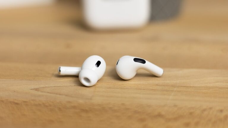 This new Amazon and Best Buy deal on Apple’s ‘modern’ AirPods Pro 2 is as good as it gets