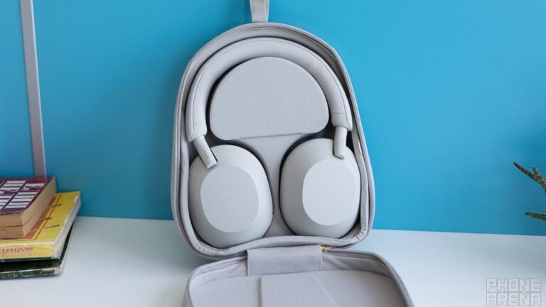 Walmart enhances its deal on the flagship Sony WH-1000XM5 making them an even bigger bang for your buck
