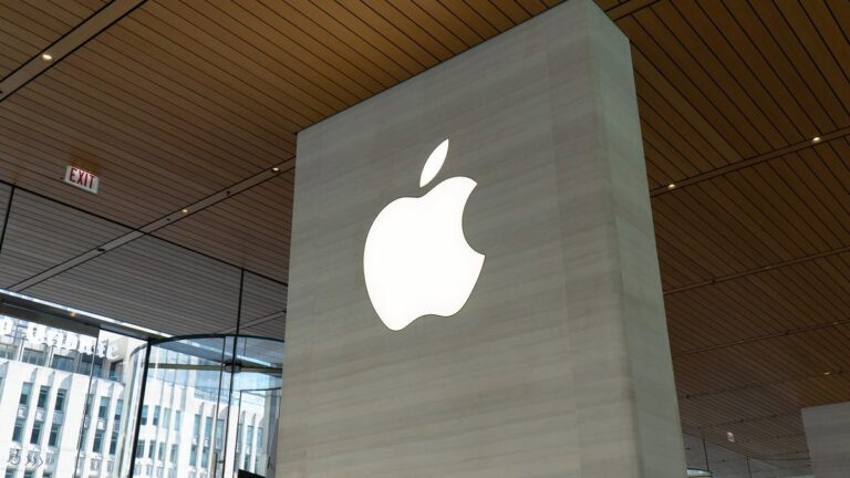 Apple reportedly finds Meta’s privacy practices not “stringent enough”, so the AI “truce” is off