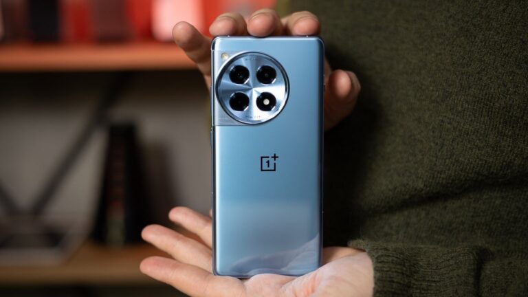 It’s not too late to get the performance-oriented OnePlus 12R at a lovely discount on Amazon