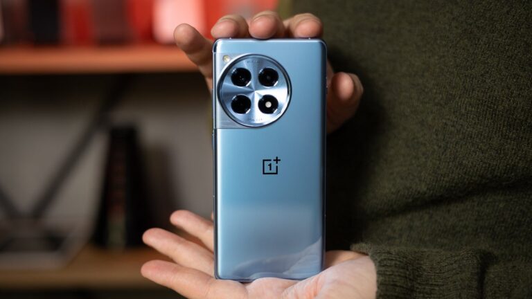 With 16GB RAM and 256GB storage, the OnePlus 12R is a must-buy for power users at huge new discounts