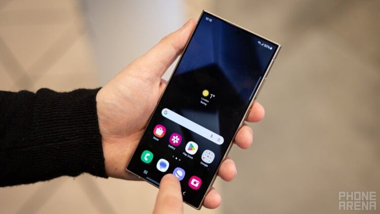 Tipster refutes rumors of Samsung One UI 7 copying the iPhone’s Dynamic Island