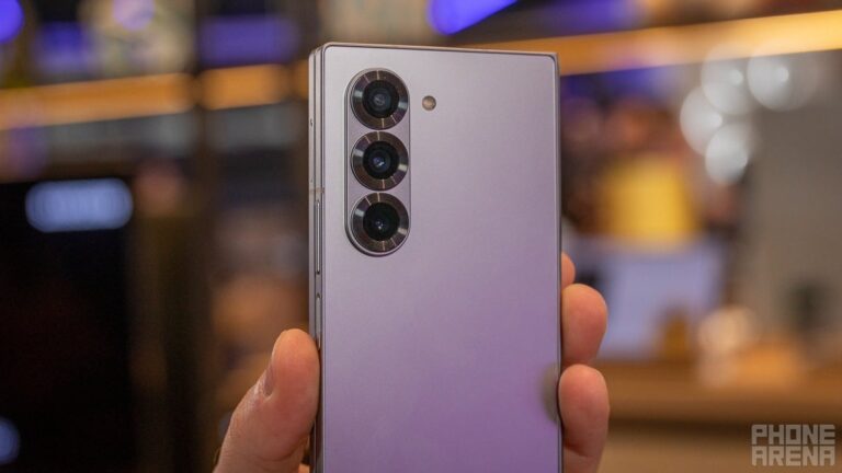 You’re charging it wrong! Samsung says unofficial chargers are peeling paint off Galaxy Z Fold 6