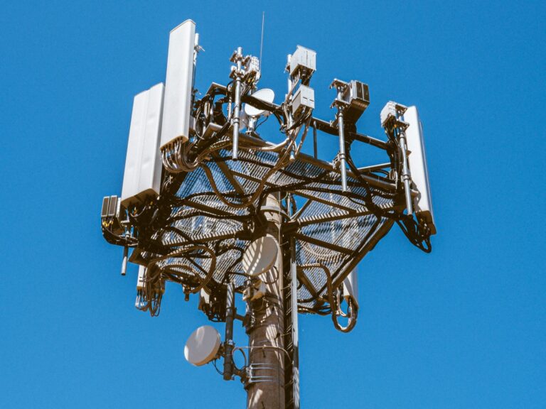 UK risks losing £230B without mobile network upgrades