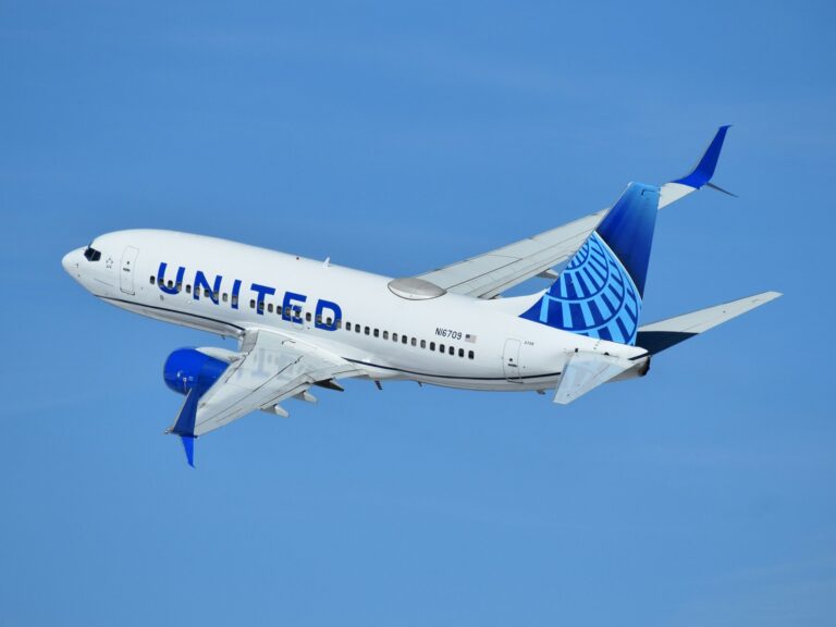 United Airlines fixes Starlink in-flight Wi-Fi interference issue