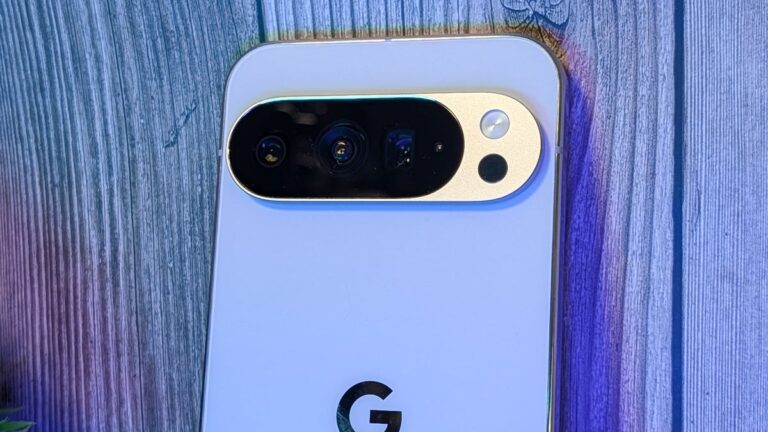 Google Pixel 10 Pro XL hands-on preview: putting “smart” in smartphone