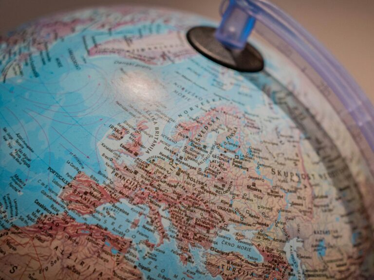 Orange and Samsung aim to grow European Open RAN networks