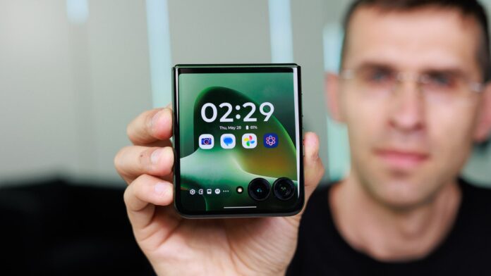 Motorola-Razr-Plus-2026-Review.jpg