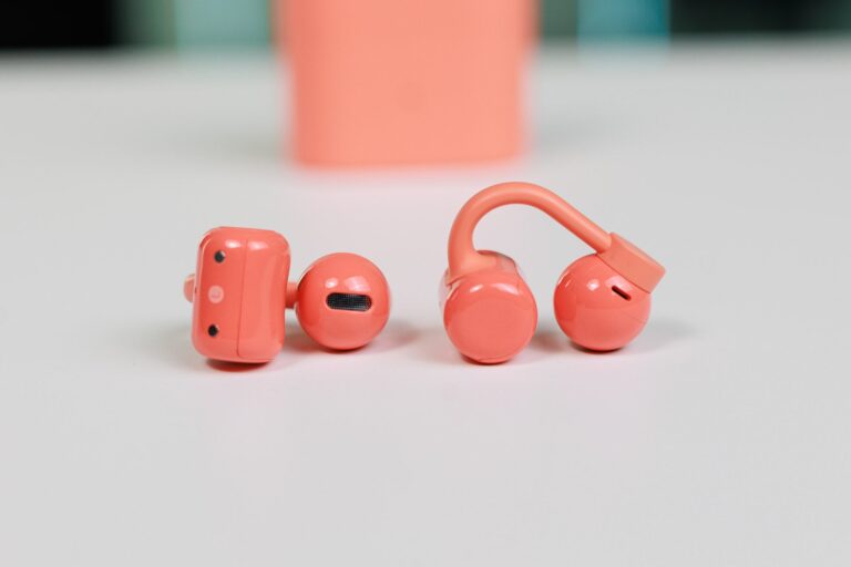 Nothing's CMF Clip Pro buds: Nothing knows audio ball